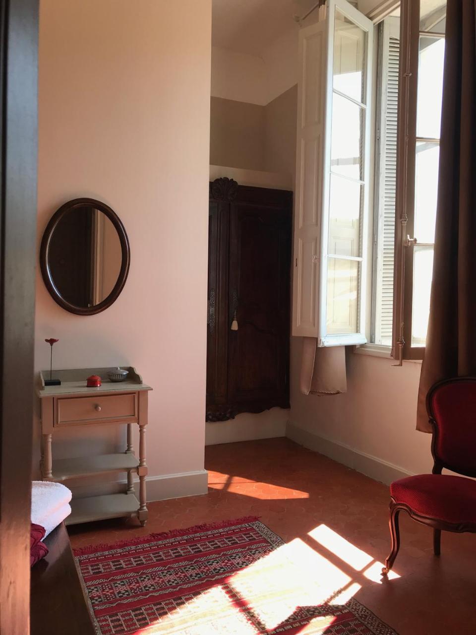 Couleurs De Camargue Bed and Breakfast Beauvoisin  Εξωτερικό φωτογραφία